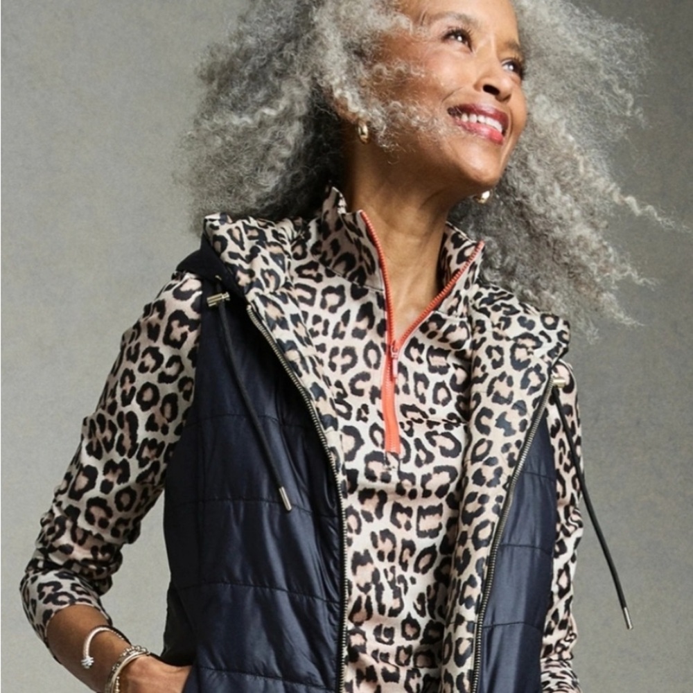 Women's Black Quilted Reversible Vest